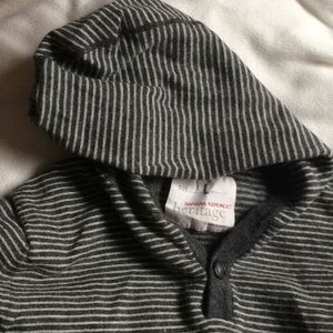 Men’s Banana Republic wool Sweater with hood